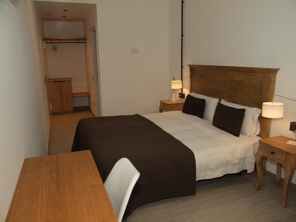 Hostal Portofino أرينيس دي مار المظهر الخارجي الصورة
